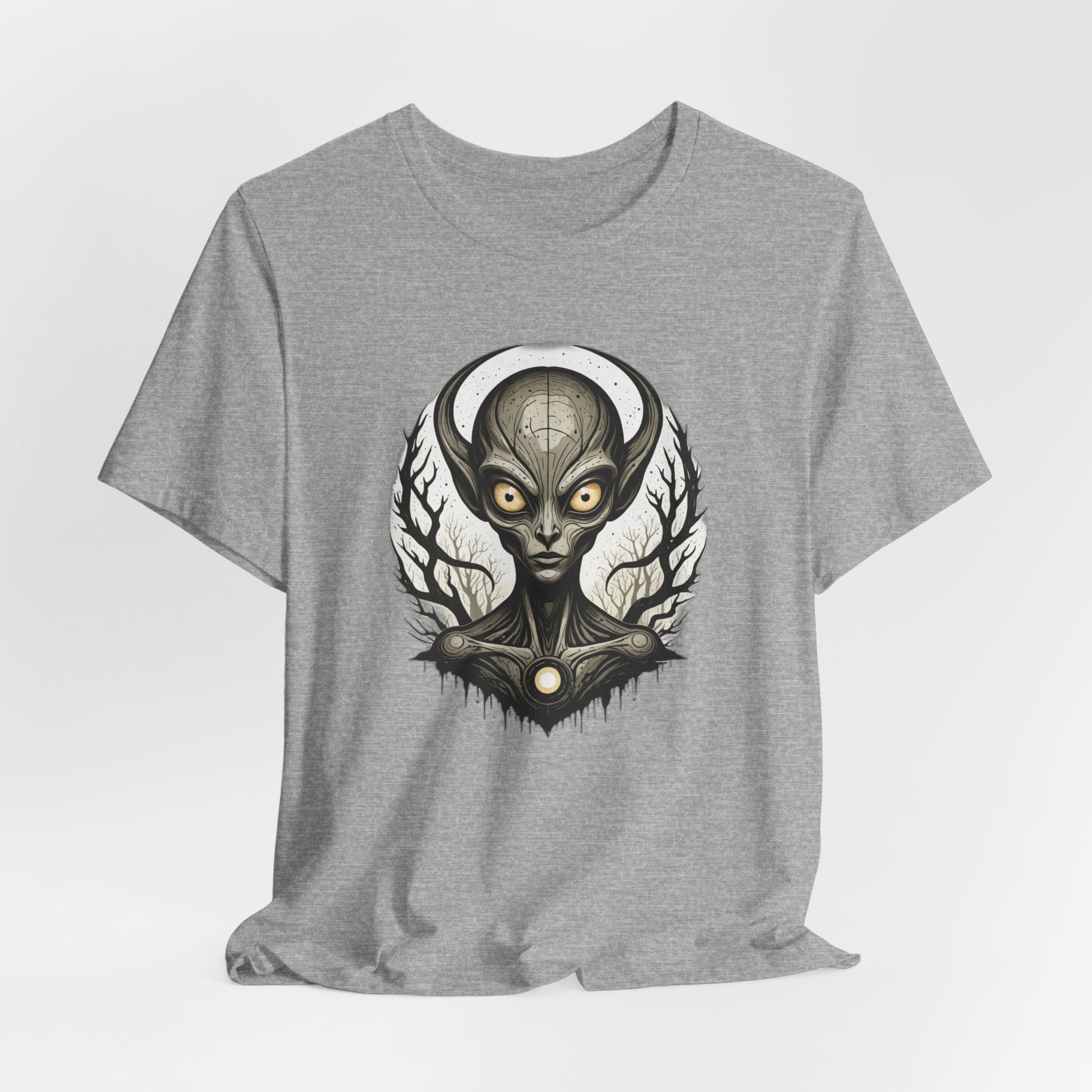 Dark Gothic Alien T-Shirt - Eerie Extraterrestrial Art Tee - Sci-Fi Horror Streetwear - Creepy Space Graphic Shirt for Men and Women