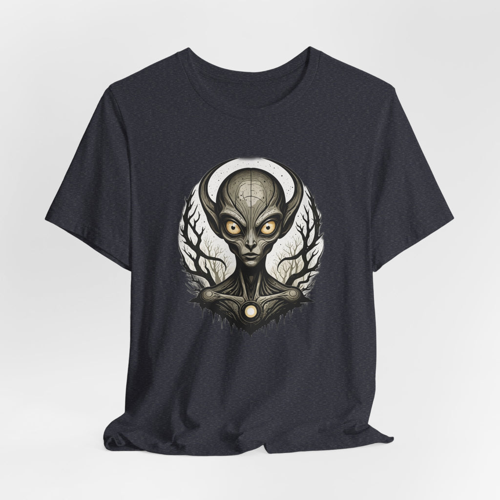 Dark Gothic Alien T-Shirt - Eerie Extraterrestrial Art Tee - Sci-Fi Horror Streetwear - Creepy Space Graphic Shirt for Men and Women